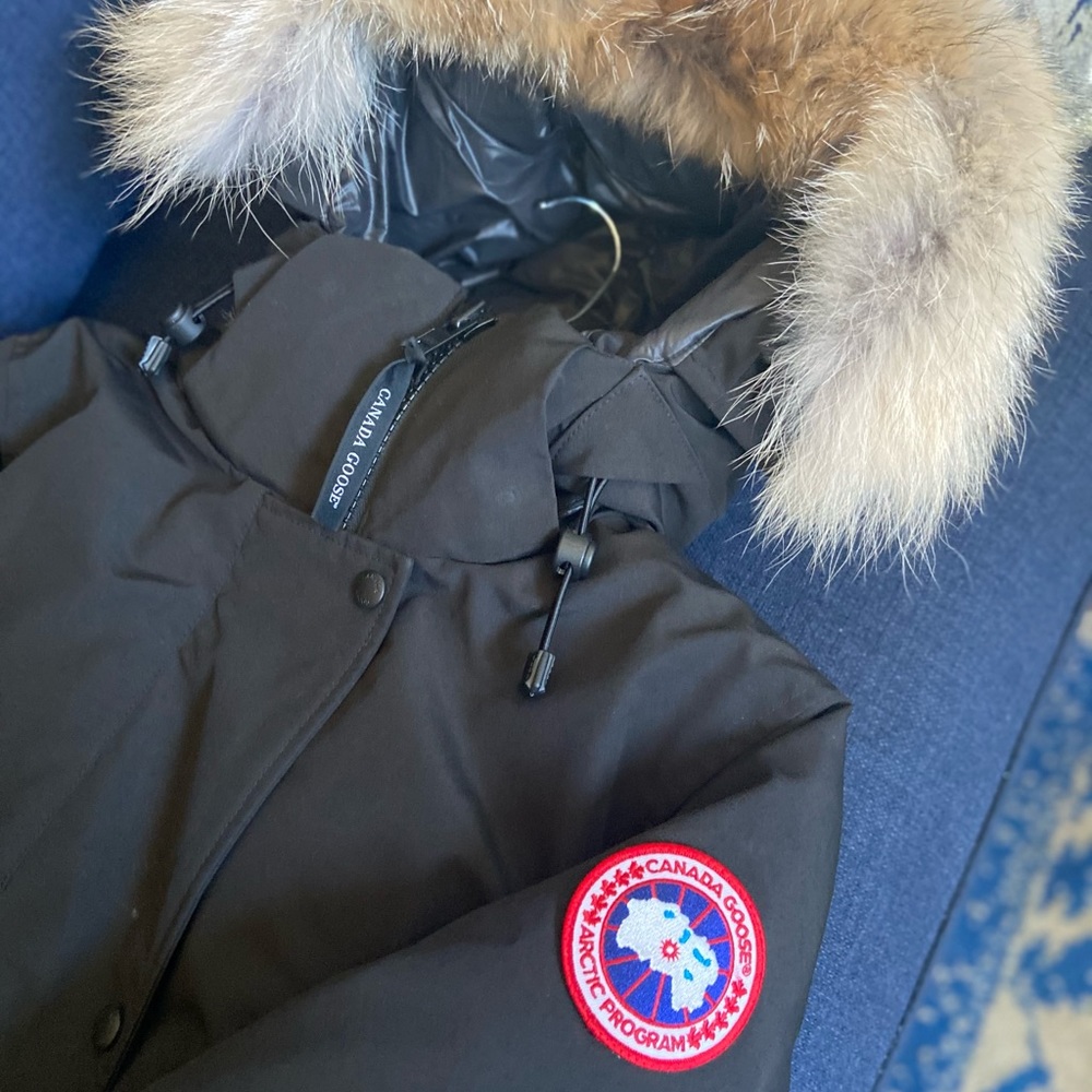 New Canada Goose Fur-hood Parka Jacket